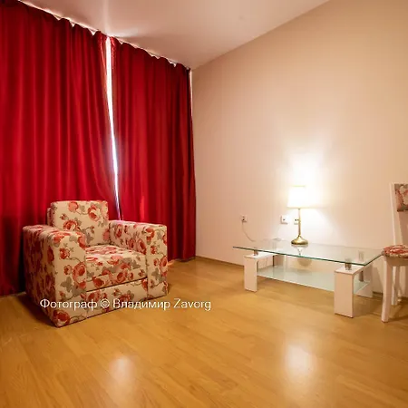 Nice Family * Slăntjev Brjag